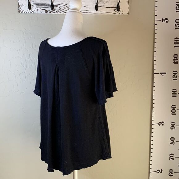 FREE People extra small black V-neck short sleeve top pleated front at bodice - Picture 8 of 14